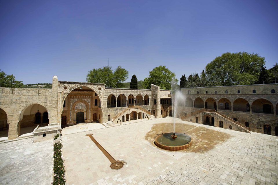 صور القصر